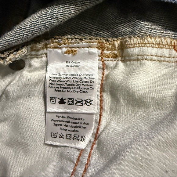 Eddie Bauer Blue Denim Jean Stretch Waist Cuffed Shorts - Picture 5 of 5